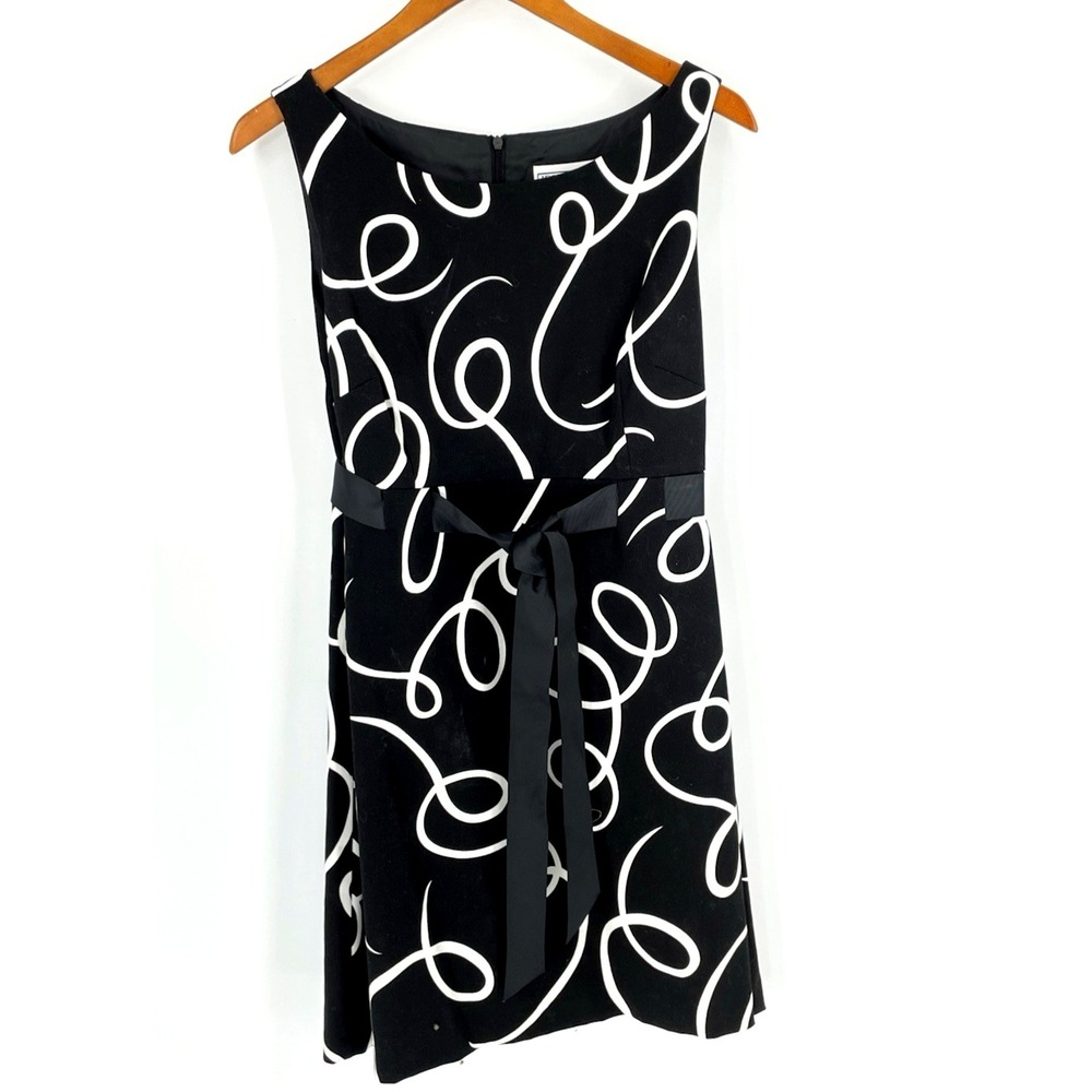 Jessica Howard Dress Size 12 Sleeveless Cotton Stretch Black White Tie Front
